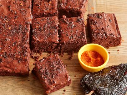 Mexican brownies with Canela whipped cream