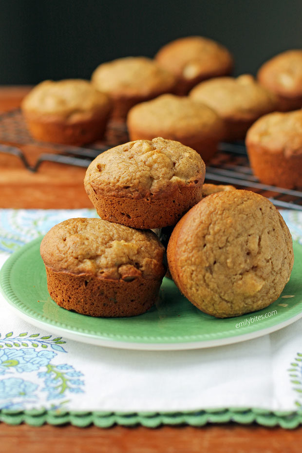 quick and easy apple muffins