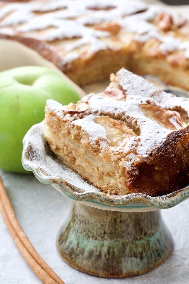 Dorset apple traybake